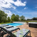 Villa Mihaela
